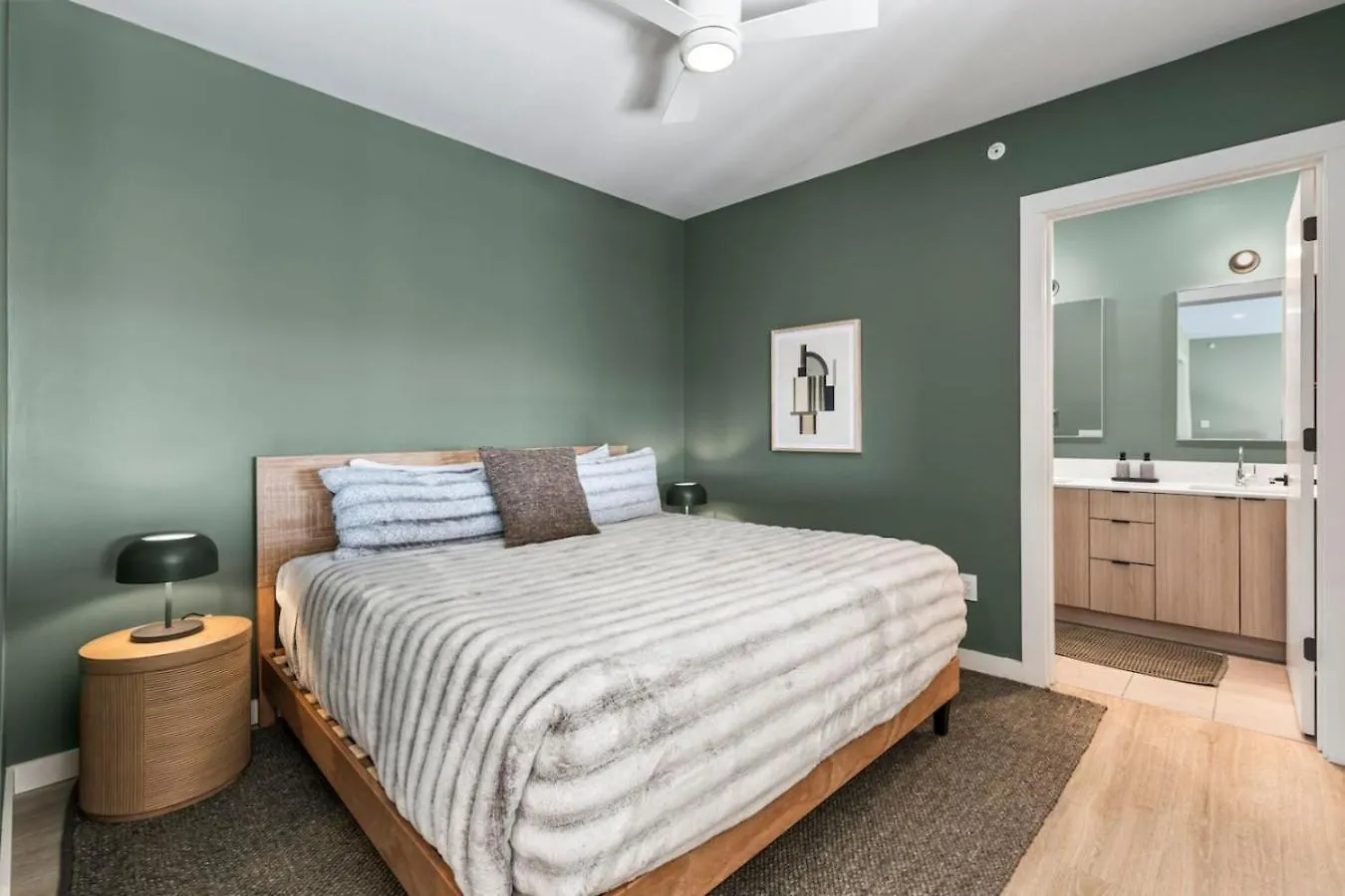 Dom wakacyjny Penthouse Luxury With Pool Patio And City View Plus Walk To Broadway Nashville Stany Zjednoczone Ameryki