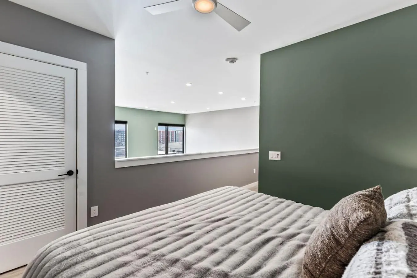 Holiday home Penthouse Luxury With Pool Patio And City View Plus Walk To Broadway Nashville